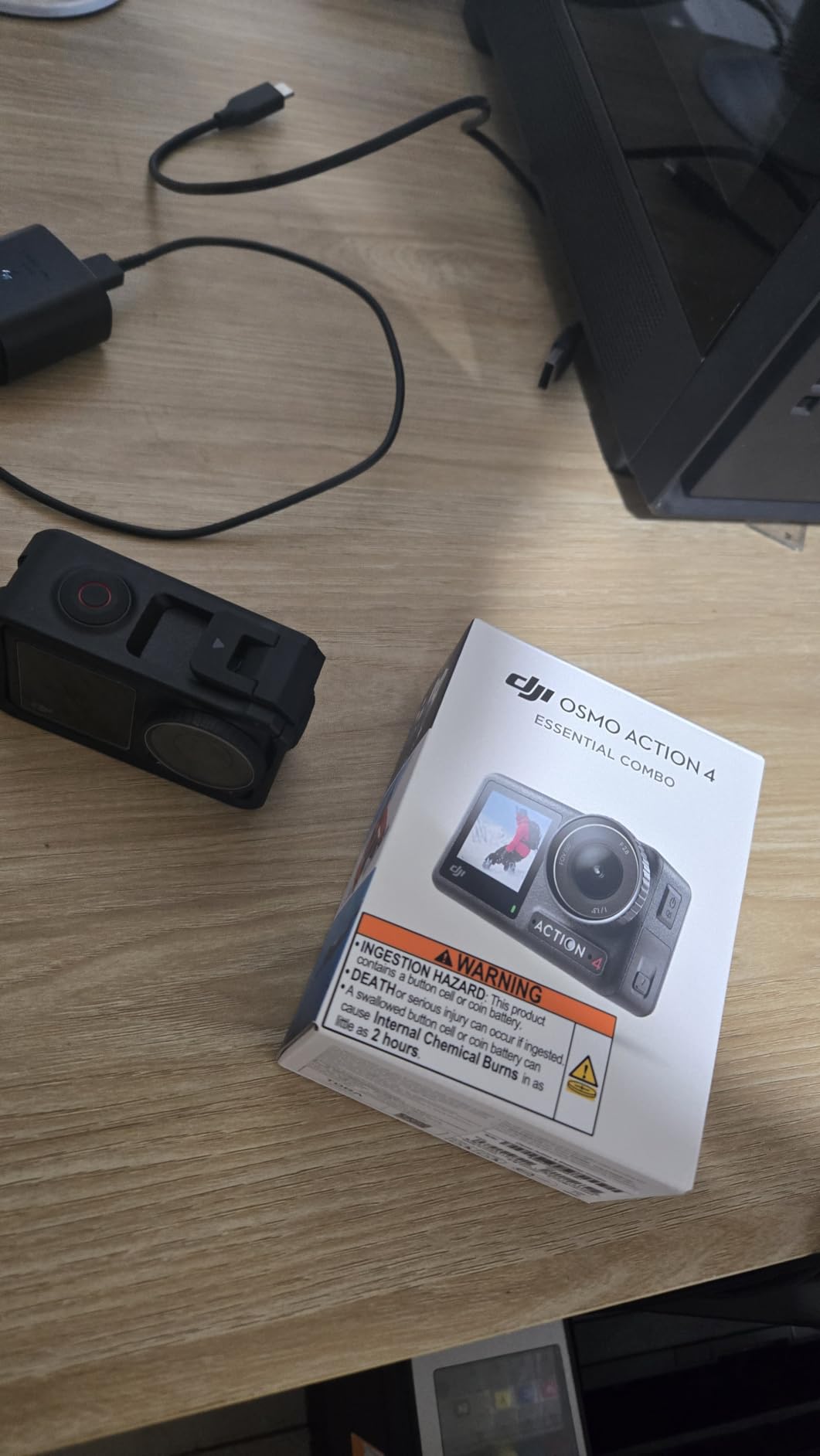 DJI Osmo Action 4 Essential Combo, Waterproof Action Camera Vlogging Camera customer photo 2