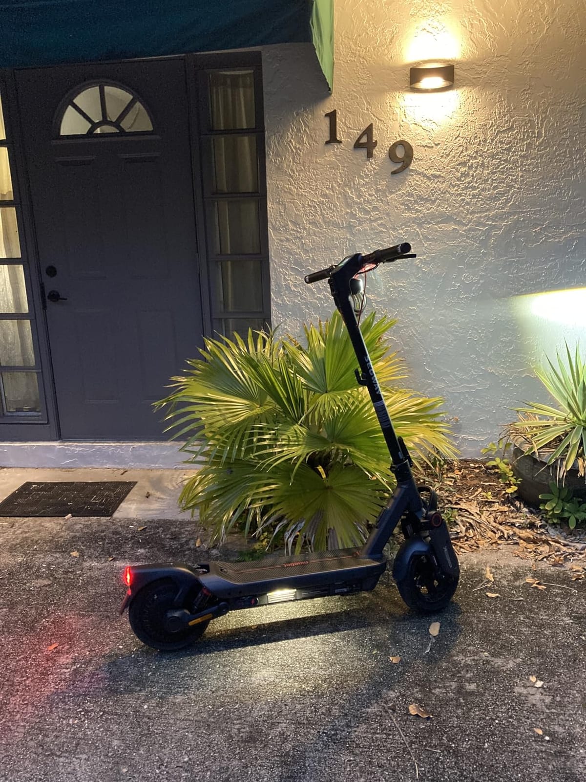 Segway Ninebot MAX G3 Plus/G3 / G2 Electric Scooter for Adult, UL Certified customer photo 1