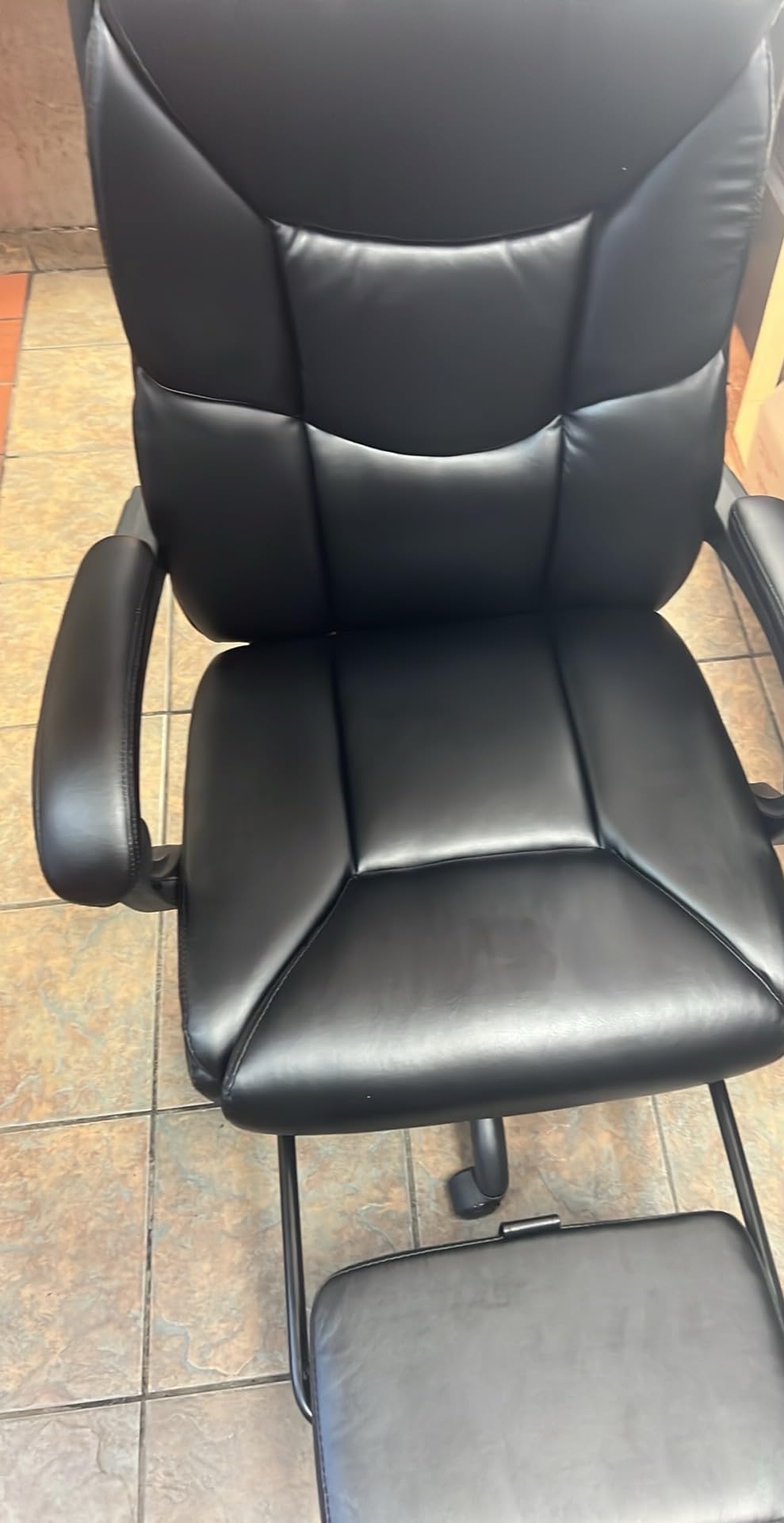 WAILOR 400lbs Office Chair with Foot Rest, Reclining Big and Tall Office Chair with Lumbar Support Spring Cushion, High Back PU Leather Computer Chair,Comfy Desk Chair for Home Office customer photo 1