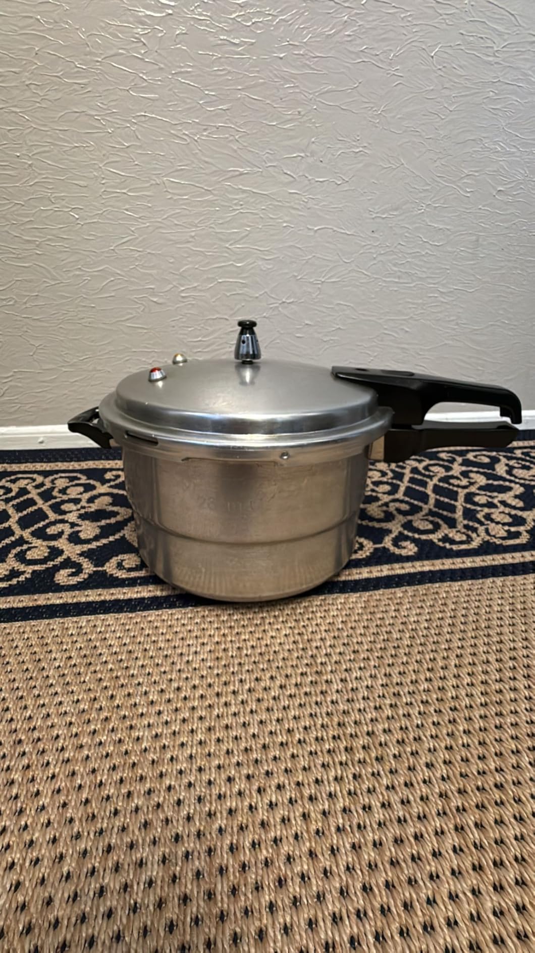 Wantjoin Aluminum Pressure Cooker 23Qt Pressure Canner, Pressure Pot with Pressure Control for Home Kitchen or Restraurant, Commercial Pressure Cooker with Gauge customer photo 1