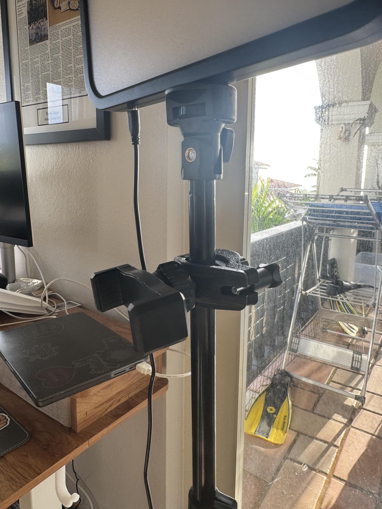 UBeesize 2-Pack LED Video Light Kit with Tripod Stand & Phone Holder customer photo 1