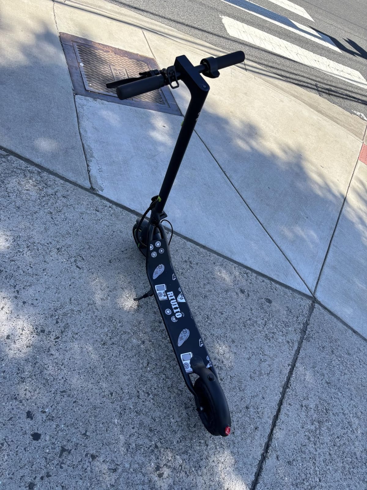Electric Scooter for Adults, Teens & Big Kids, 350W-500W Motor, 10Mph-21 MPH & 10-28 Miles Max Range, 6.5 to 10 inch Tires, Portable Lightweight E-Scooter customer photo 1