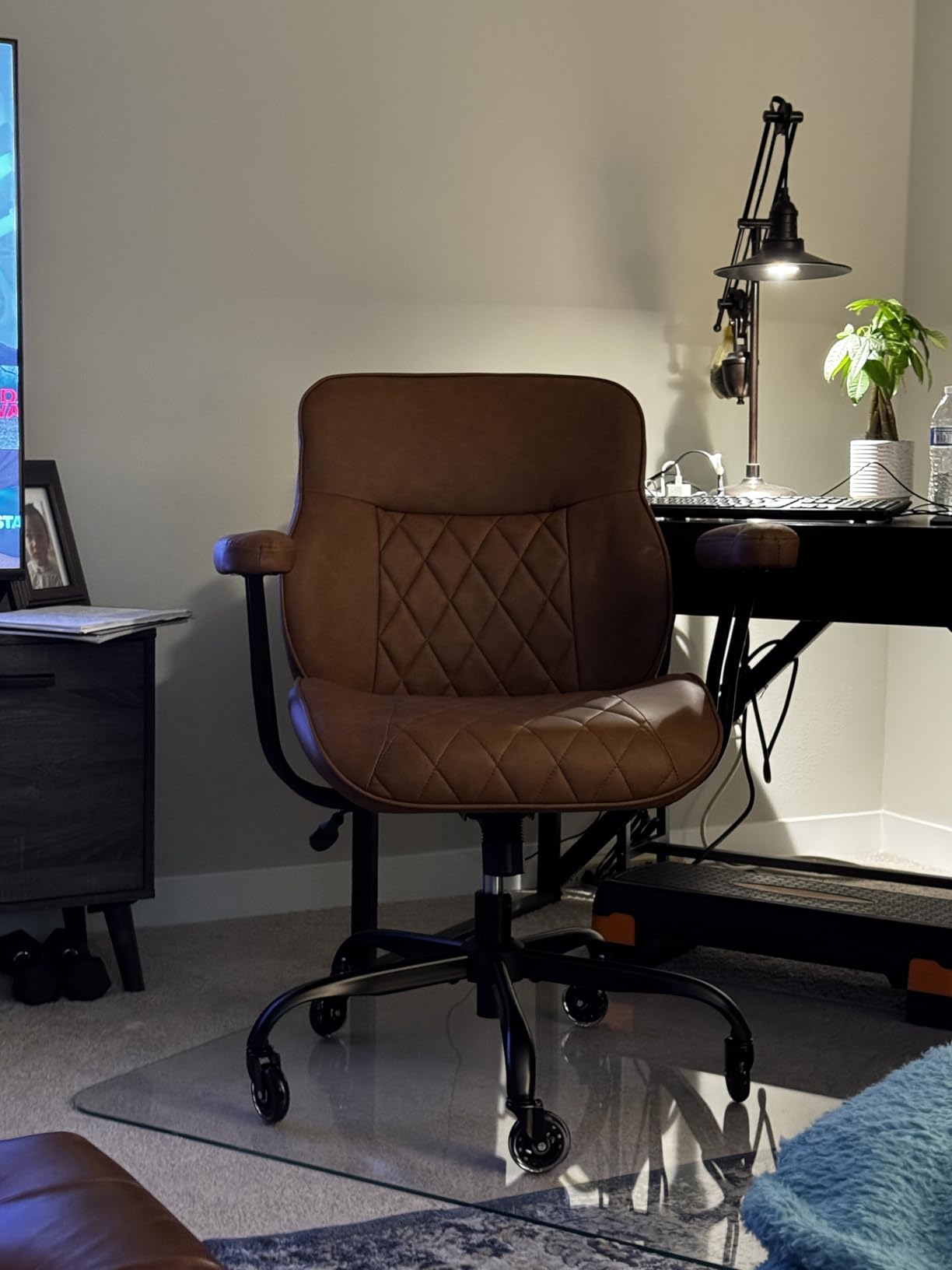 BEWISHOME Brown Leather Office Chair with Quiet Rubber Wheels customer photo 1