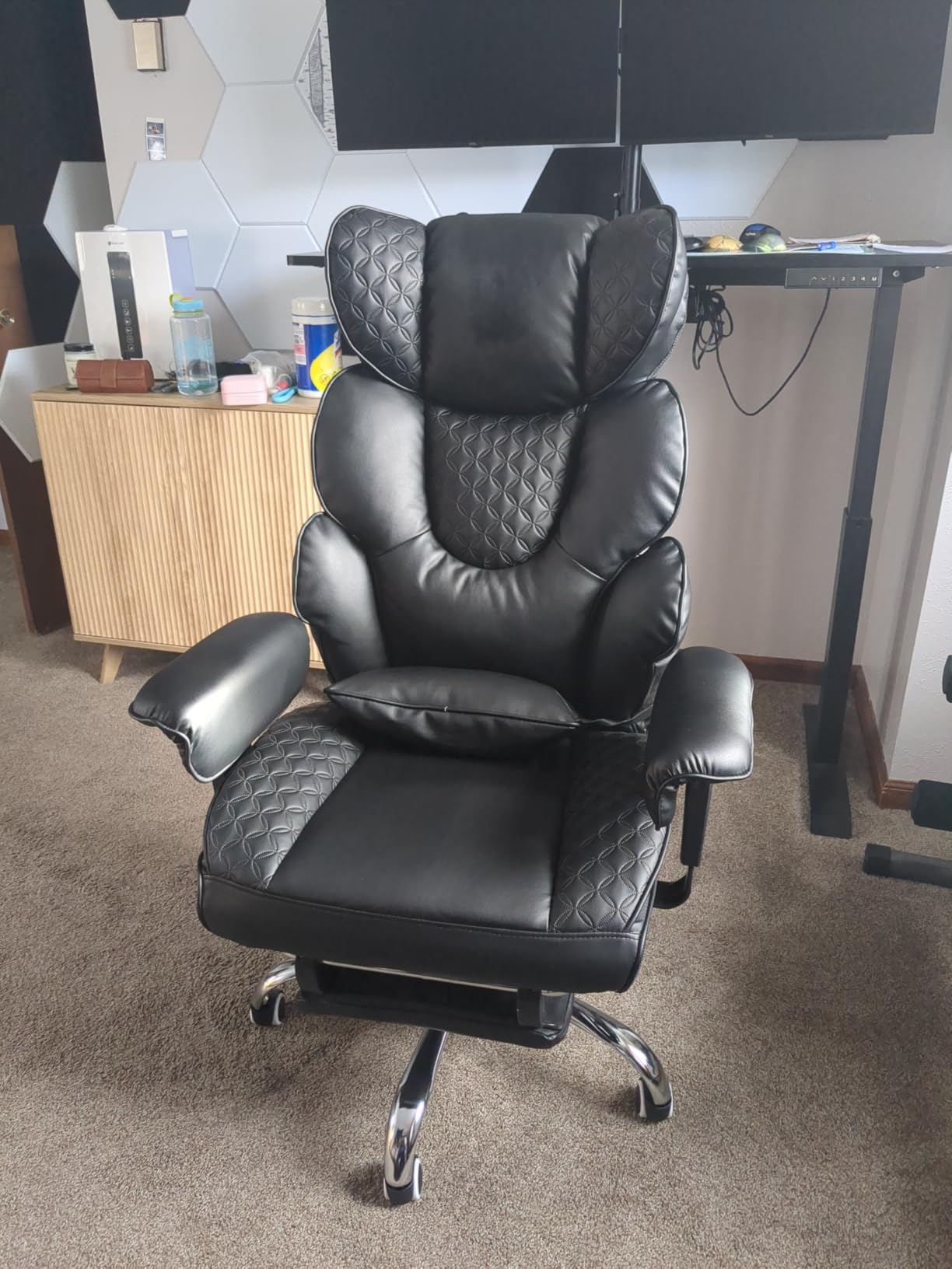 COMHOMA Big and Tall Office Chair with Upgrade Footrest, Heavy Duty Gaming Chair High Back Executive Chair with Spring Lumbar Support for Lower Back Pain Relief, 150°Reclining Adjustable Armrests customer photo 1