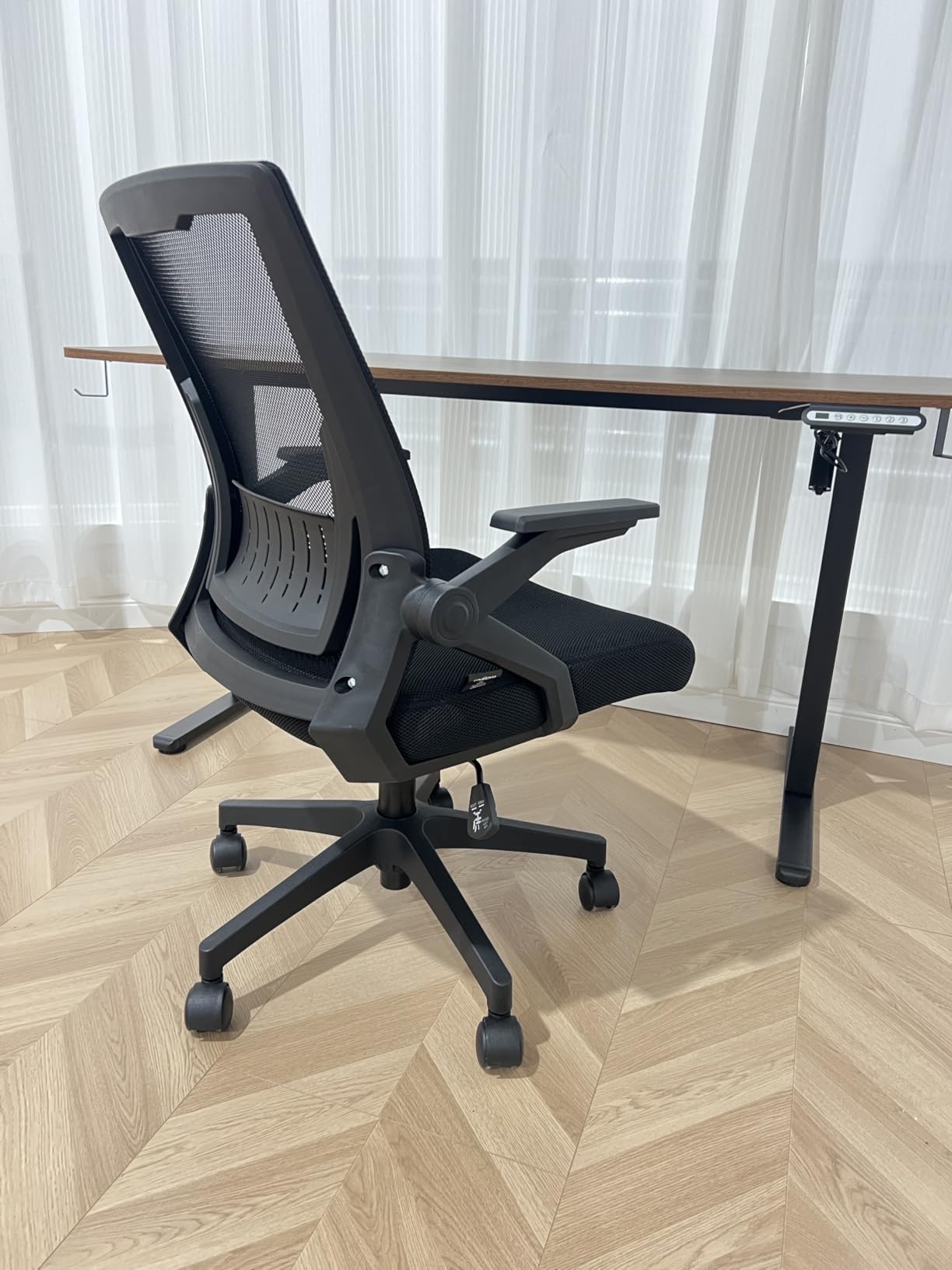COMHOMA Office Chair with Flip-up Armrests Ergonomic Computer Desk Chair with Adaptive Lumbar Support & Breathable Mesh, Black customer photo 2