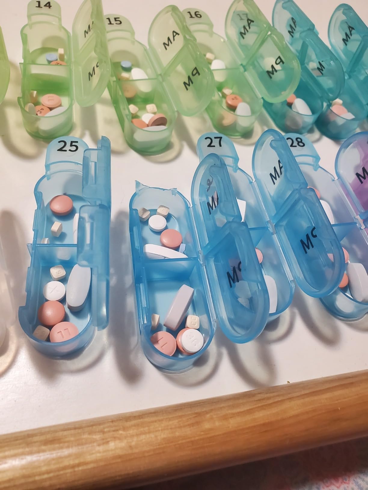 Colorwing® 2025 Smart Pill Dispenser for Seniors - 31-Slot Automatic Medication Organizer with Bluetooth Alarms, Fingerprint & Mechanical Dual Lock, Daily Timed Dispenser (Elderly-Friendly Design) customer photo 2