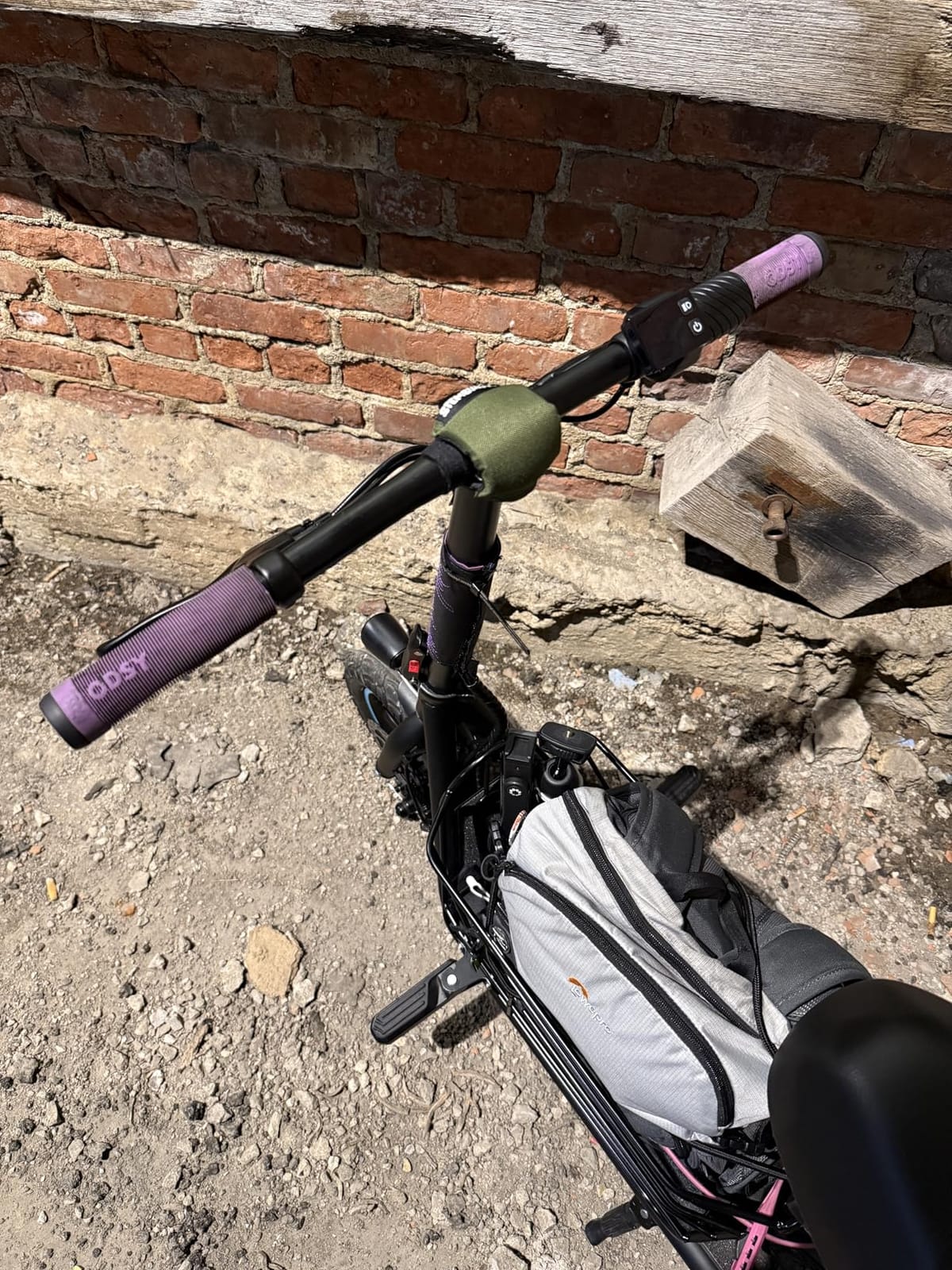 URBANMAX C1S Seated Electric Scooter,550W,18.6MPH,20 Miles,Dual Baskets customer photo 2